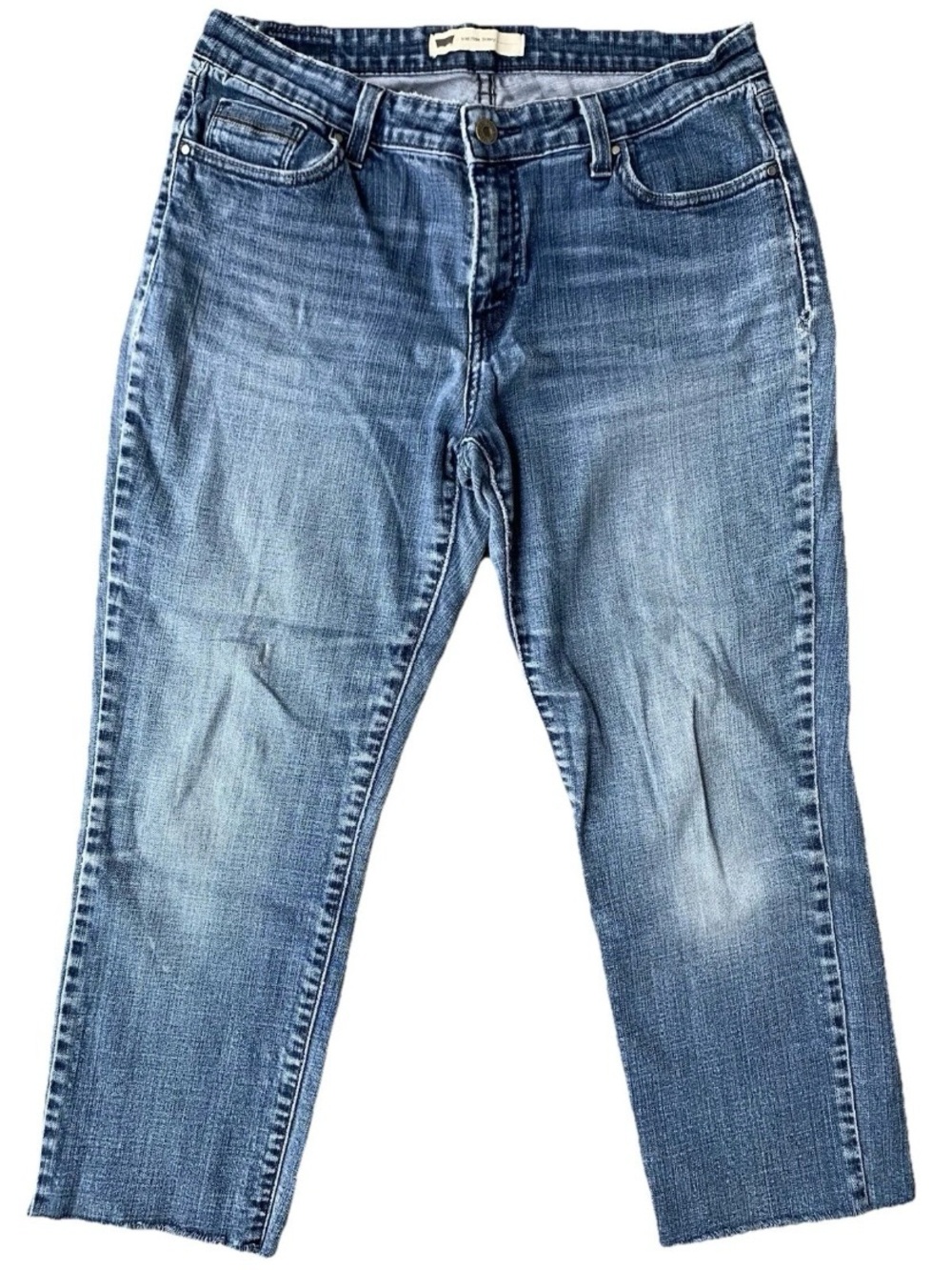 Levi’s Jeans Mid rise Skinny women’s tag size 12M 31in. x 23 1/2in. Inseam